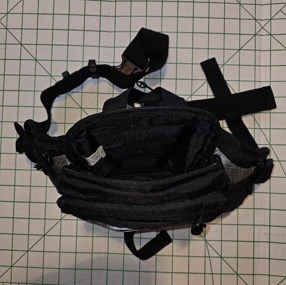 Walking Shop fanny pac - Picture 3 of 3